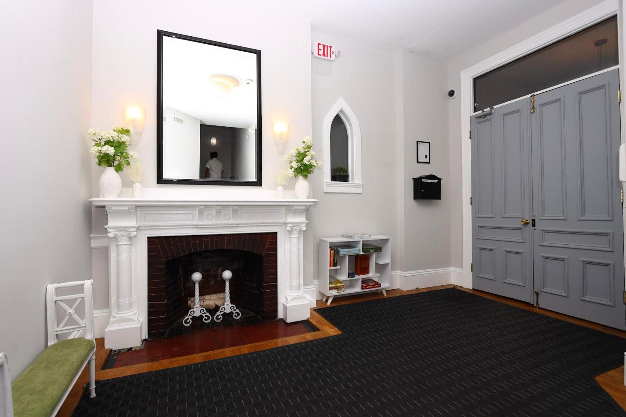 Stylish Newbury Street Studio, #4 Boston Eksteriør billede